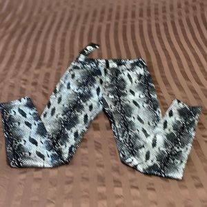 Brand new six Denim brand